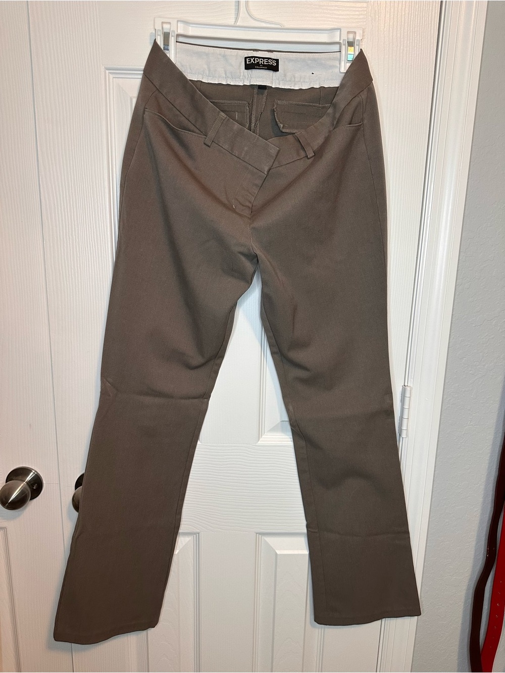Express Women's Brown Straight-Leg Trousers